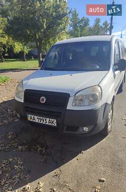 Мінівен Fiat Doblo 2008 в Києві