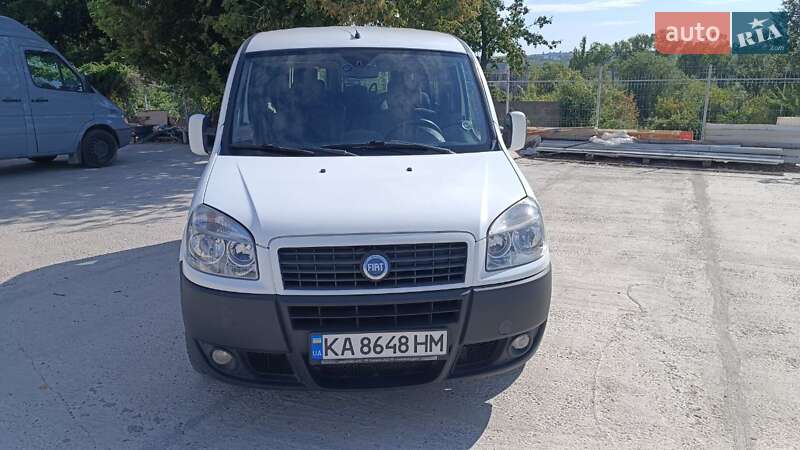 Мінівен Fiat Doblo 2006 в Києві