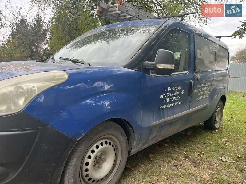 Вантажний фургон Fiat Doblo 2013 в 