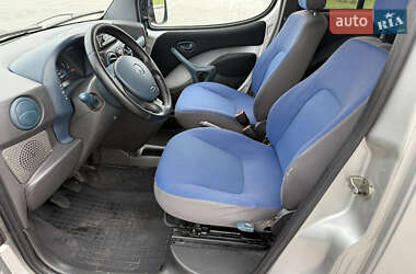 Мінівен Fiat Doblo 2005 в 