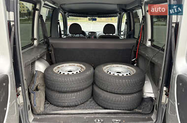 Мінівен Fiat Doblo 2005 в 