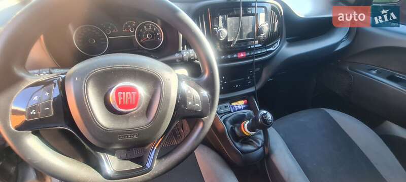 Мінівен Fiat Doblo 2016 в Івано-Франківську