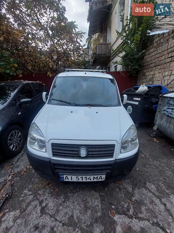 Мінівен Fiat Doblo 2009 в 