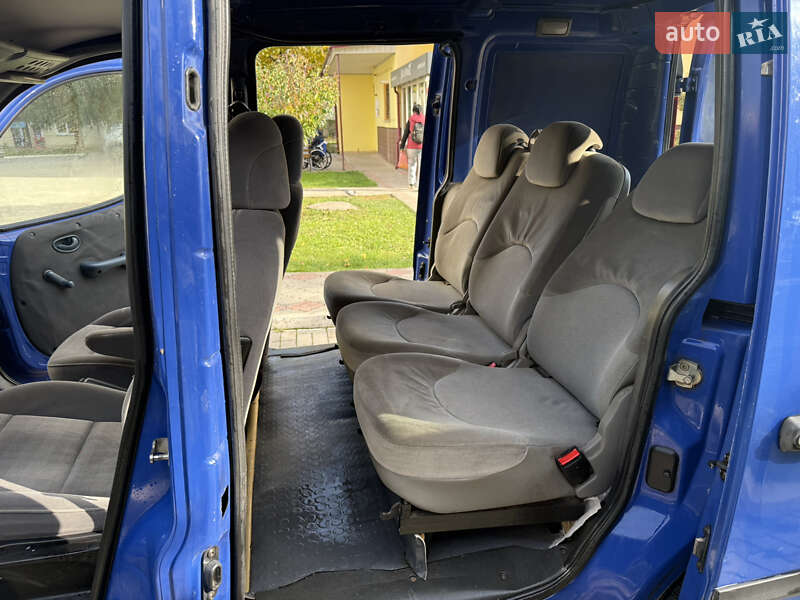 Мінівен Fiat Doblo 2002 в Кам'янець-Подільському фото 20 Мінівен Fiat Doblo 2002 в Кам'янець-Подільському