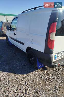 Грузовой фургон Fiat Doblo 2006 в  фото 10 Грузовой фургон Fiat Doblo 2006 в