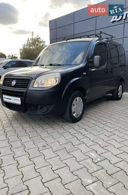 Минивэн Fiat Doblo 2011 в 