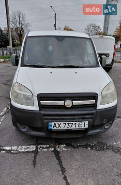 Вантажний фургон Fiat Doblo 2008 в Харкові