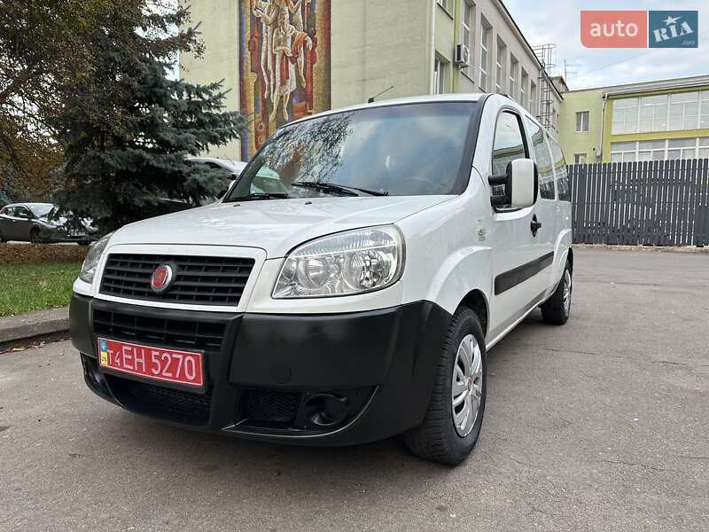 Мінівен Fiat Doblo 2007 в Рівному фото 8 Мінівен Fiat Doblo 2007 в Рівному