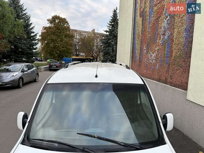 Мінівен Fiat Doblo 2007 в Рівному фото 13 Мінівен Fiat Doblo 2007 в Рівному