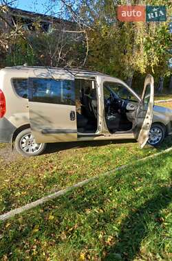 Минивэн Fiat Doblo 2012 в 