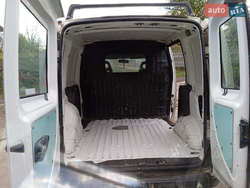 Грузовой фургон Fiat Doblo 2003 в Кельменцах