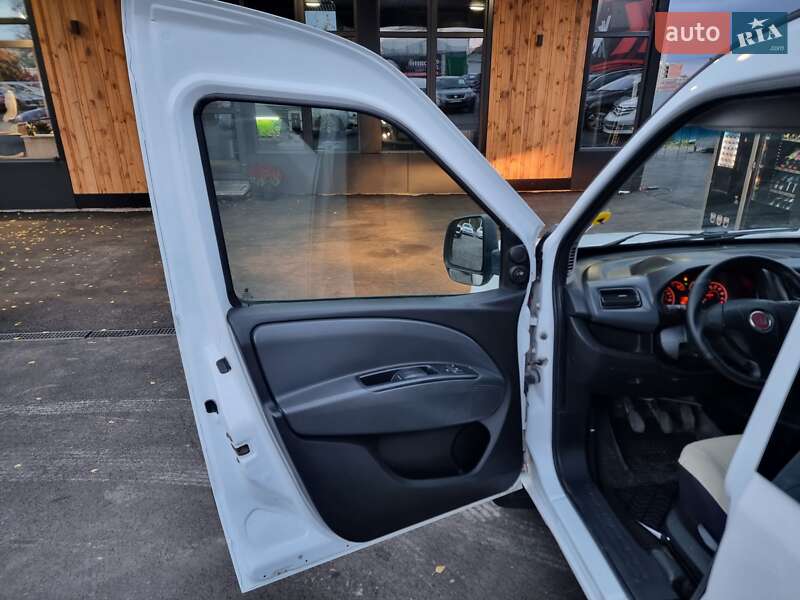 Минивэн Fiat Doblo 2010 в Виннице фото 35 Минивэн Fiat Doblo 2010 в Виннице