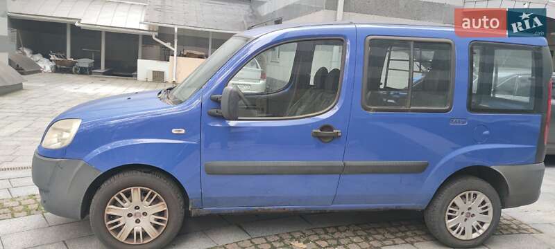 Мінівен Fiat Doblo 2007 в Києві