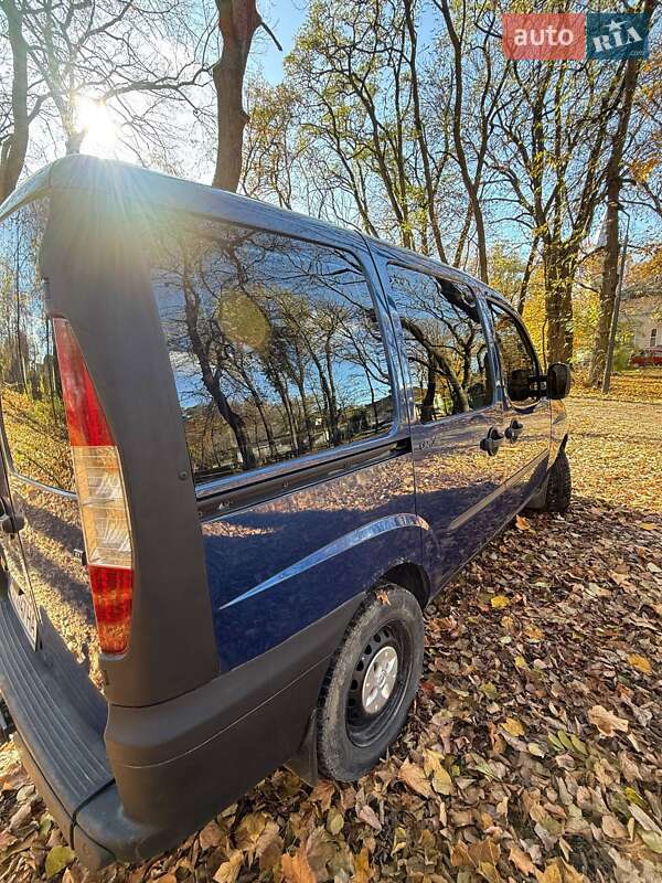 Минивэн Fiat Doblo 2003 в Борщеве