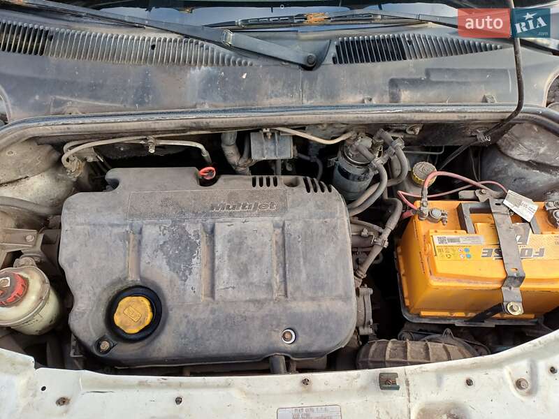 Минивэн Fiat Doblo 2006 в Петриковке