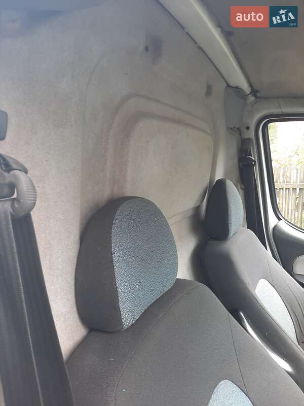 Грузовой фургон Fiat Doblo 2007 в Богуславе фото 9 Грузовой фургон Fiat Doblo 2007 в Богуславе