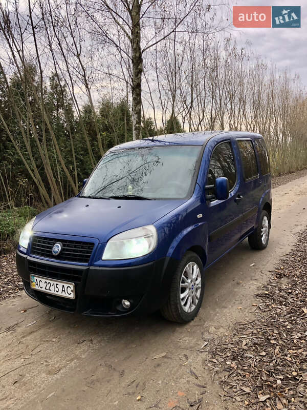 Минивэн Fiat Doblo 2006 в Ковеле