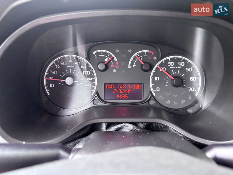 Минивэн Fiat Doblo 2011 в Ивано-Франково фото 33 Минивэн Fiat Doblo 2011 в Ивано-Франково