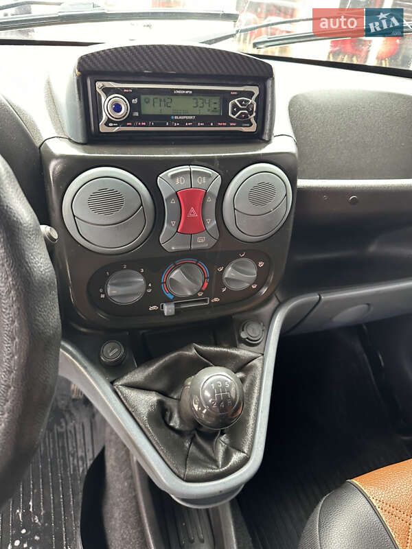Минивэн Fiat Doblo 2004 в Коломые