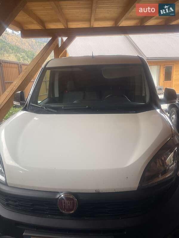Грузовой фургон Fiat Doblo 2021 в Ужгороде фото Грузовой фургон Fiat Doblo 2021 в Ужгороде