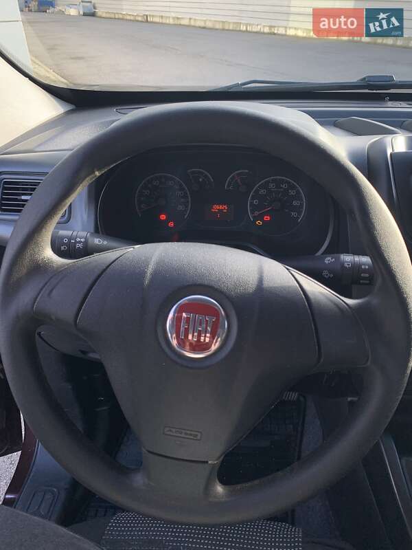 Мінівен Fiat Doblo 2010 в Харкові