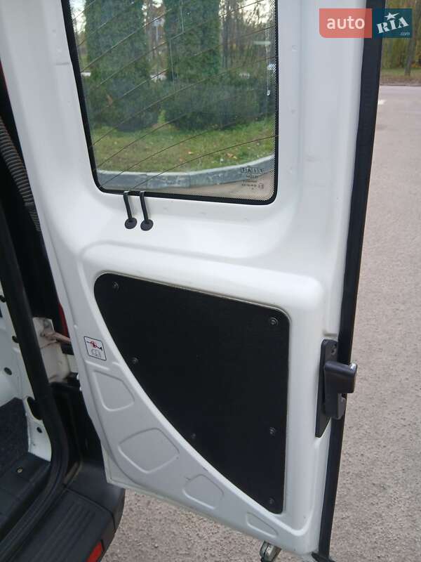 Минивэн Fiat Doblo 2010 в Коростене фото 23 Минивэн Fiat Doblo 2010 в Коростене