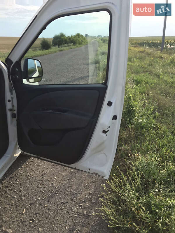 Грузовой фургон Fiat Doblo 2014 в Гадяче