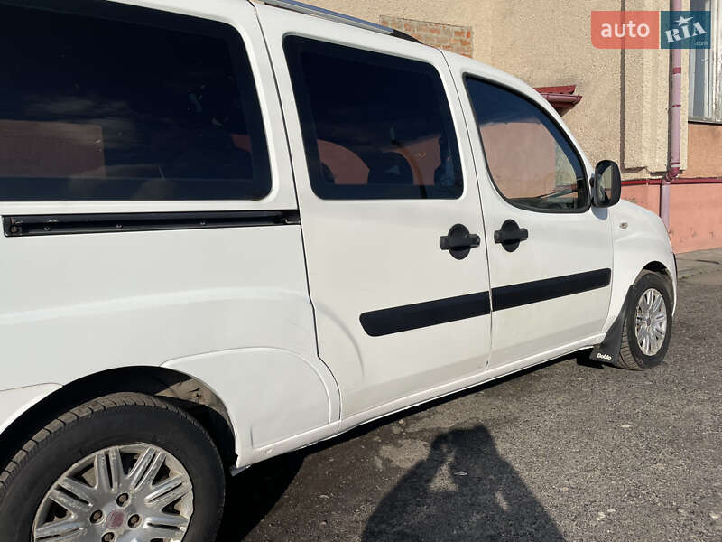Мінівен Fiat Doblo 2009 в Острозі фото 18 Мінівен Fiat Doblo 2009 в Острозі