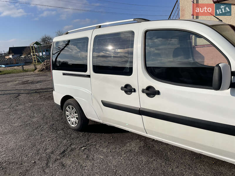 Мінівен Fiat Doblo 2009 в Острозі фото 23 Мінівен Fiat Doblo 2009 в Острозі