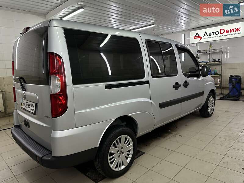 Минивэн Fiat Doblo 2008 в Сумах