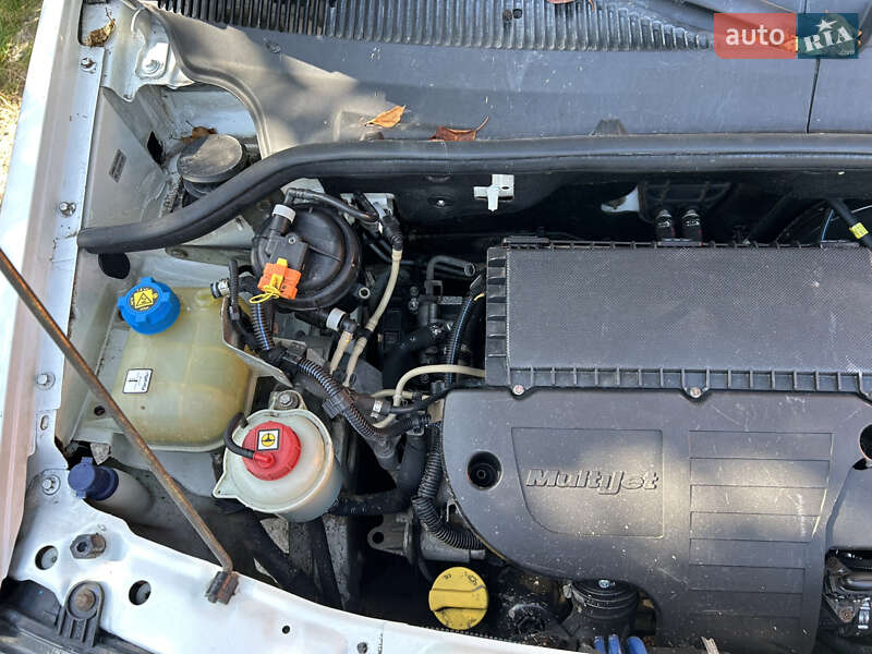 Вантажний фургон Fiat Doblo 2005 в Хмельницькому фото 4 Вантажний фургон Fiat Doblo 2005 в Хмельницькому