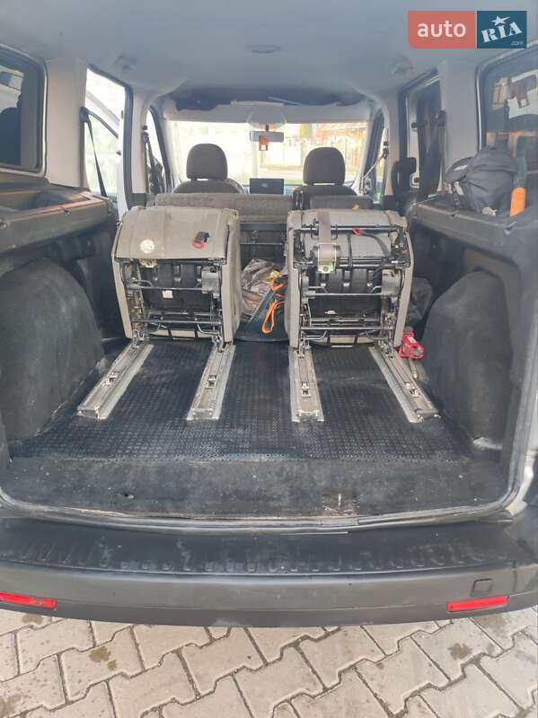 Минивэн Fiat Doblo 2011 в Хмельницком фото 13 Минивэн Fiat Doblo 2011 в Хмельницком