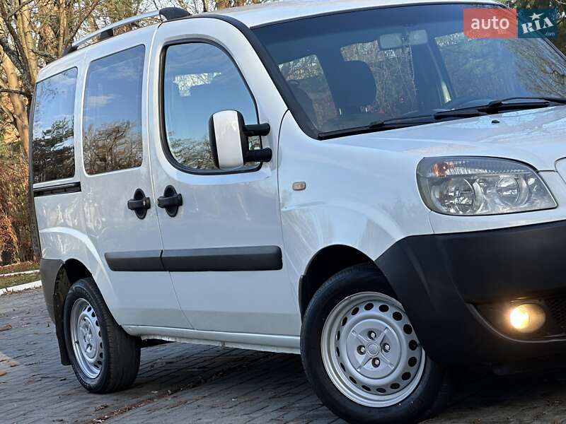 Мінівен Fiat Doblo 2006 в Дрогобичі фото 15 Мінівен Fiat Doblo 2006 в Дрогобичі