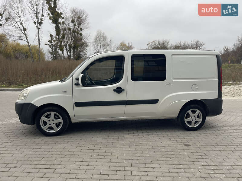 Мінівен Fiat Doblo 2007 в Рівному фото 4 Мінівен Fiat Doblo 2007 в Рівному