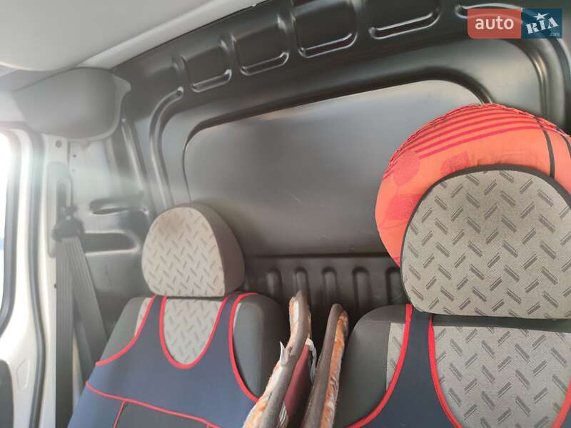 Грузовой фургон Fiat Doblo 2012 в Петропавловской Борщаговке