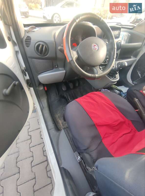 Грузовой фургон Fiat Doblo 2012 в Петропавловской Борщаговке