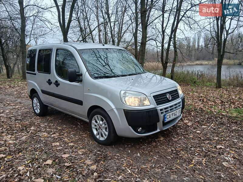 Минивэн Fiat Doblo 2008 в Смеле
