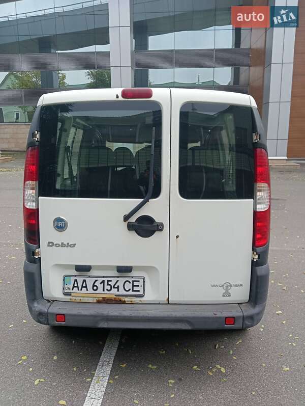 Мінівен Fiat Doblo 2006 в Києві фото 4 Мінівен Fiat Doblo 2006 в Києві