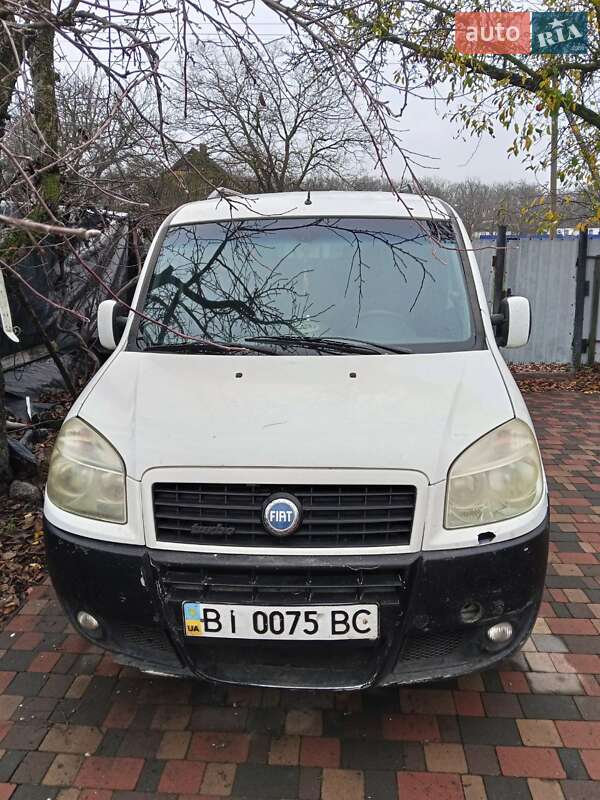 Минивэн Fiat Doblo 2007 в Семеновке