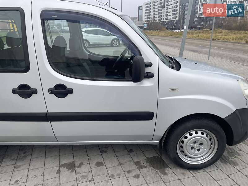Мінівен Fiat Doblo 2008 в Львові
