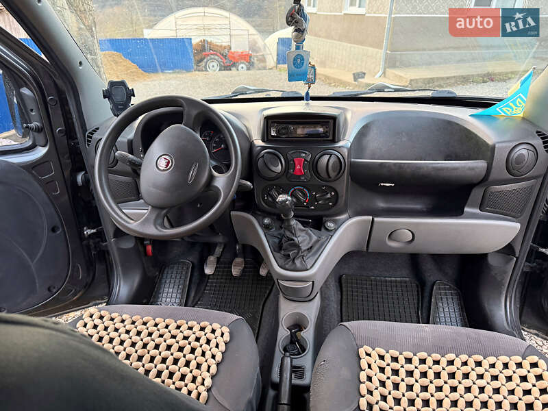 Минивэн Fiat Doblo 2008 в Борщеве