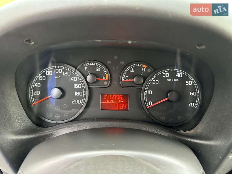 Мінівен Fiat Doblo 2007 в Солоніцівці