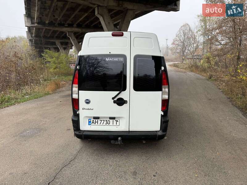 Мінівен Fiat Doblo 2005 в Дніпрі