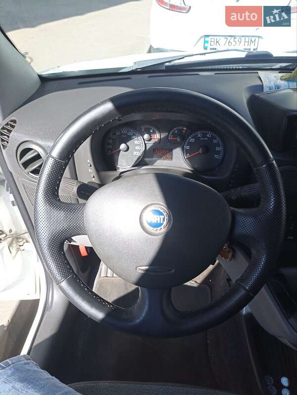 Минивэн Fiat Doblo 2006 в Ровно фото 25 Минивэн Fiat Doblo 2006 в Ровно