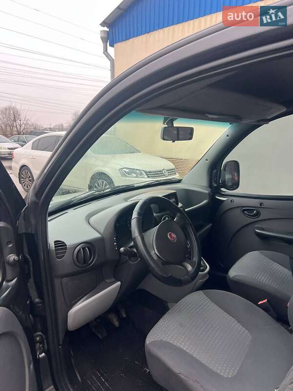 Мінівен Fiat Doblo 2009 в Броварах