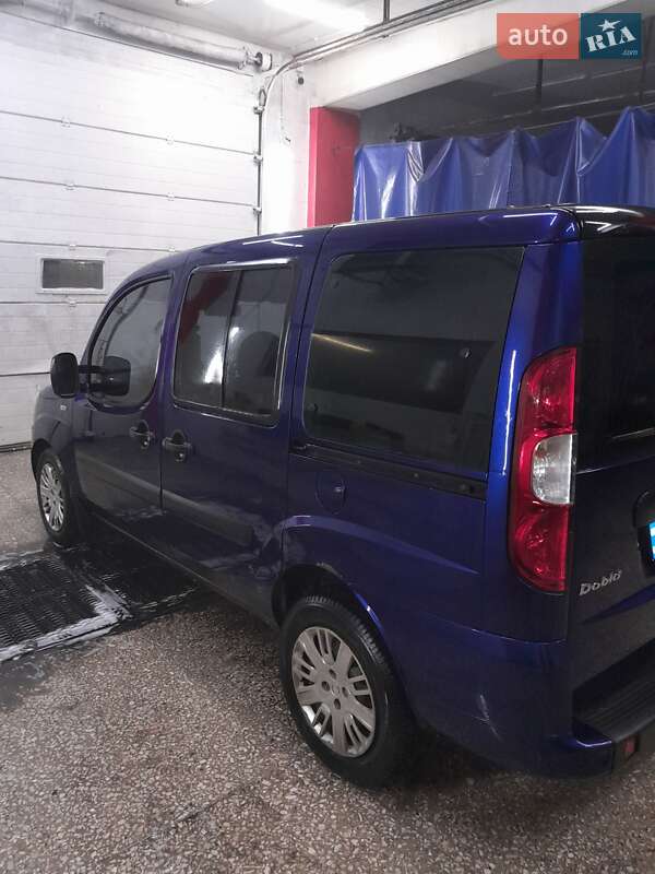 Мінівен Fiat Doblo 2007 в Харкові фото 3 Мінівен Fiat Doblo 2007 в Харкові