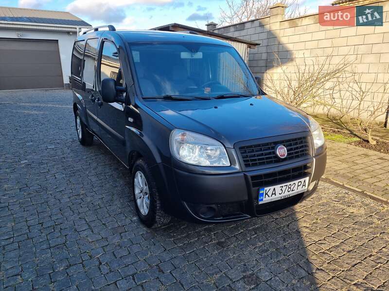 Мінівен Fiat Doblo 2008 в Рівному