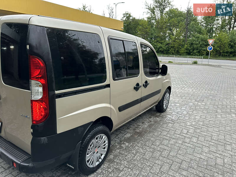 Минивэн Fiat Doblo 2012 в Гайсине
