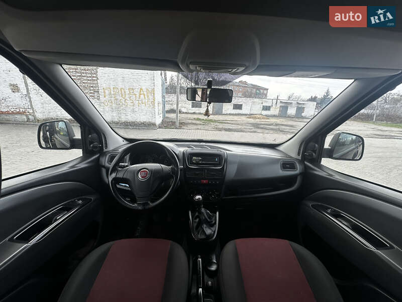 Минивэн Fiat Doblo 2011 в Полтаве