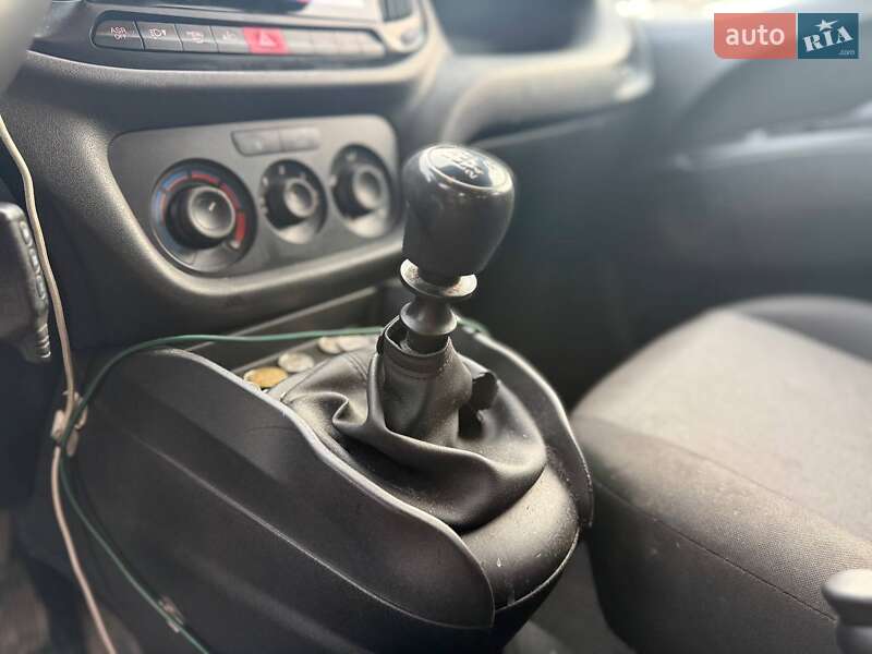 Минивэн Fiat Doblo 2019 в Киеве фото 20 Минивэн Fiat Doblo 2019 в Киеве